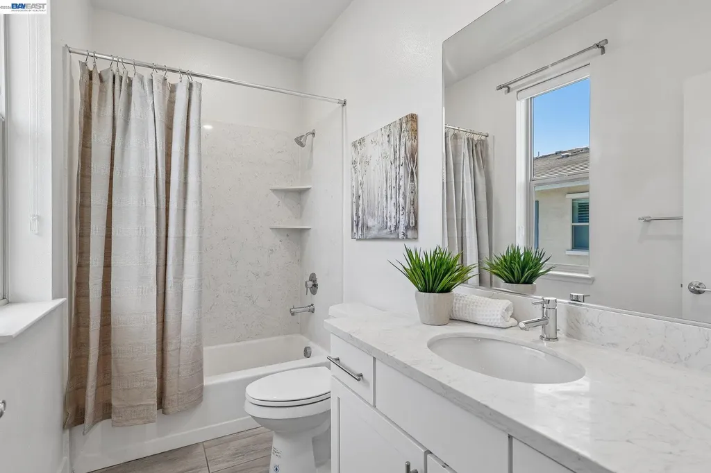 3992 Scottfield Street Dublin CA 94568