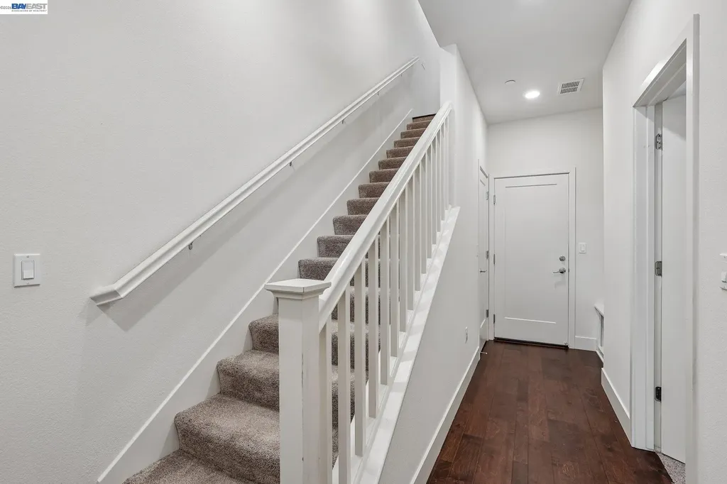 3992 Scottfield Street Dublin CA 94568