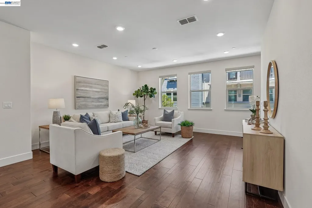 3992 Scottfield Street Dublin CA 94568