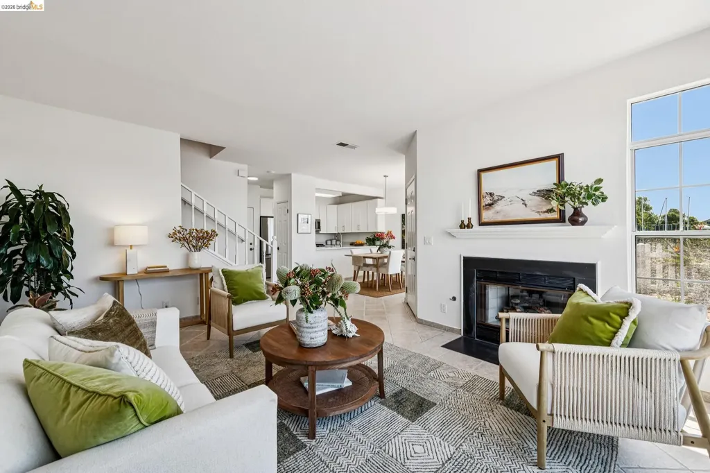 807 Commodore Drive Richmond CA 94804