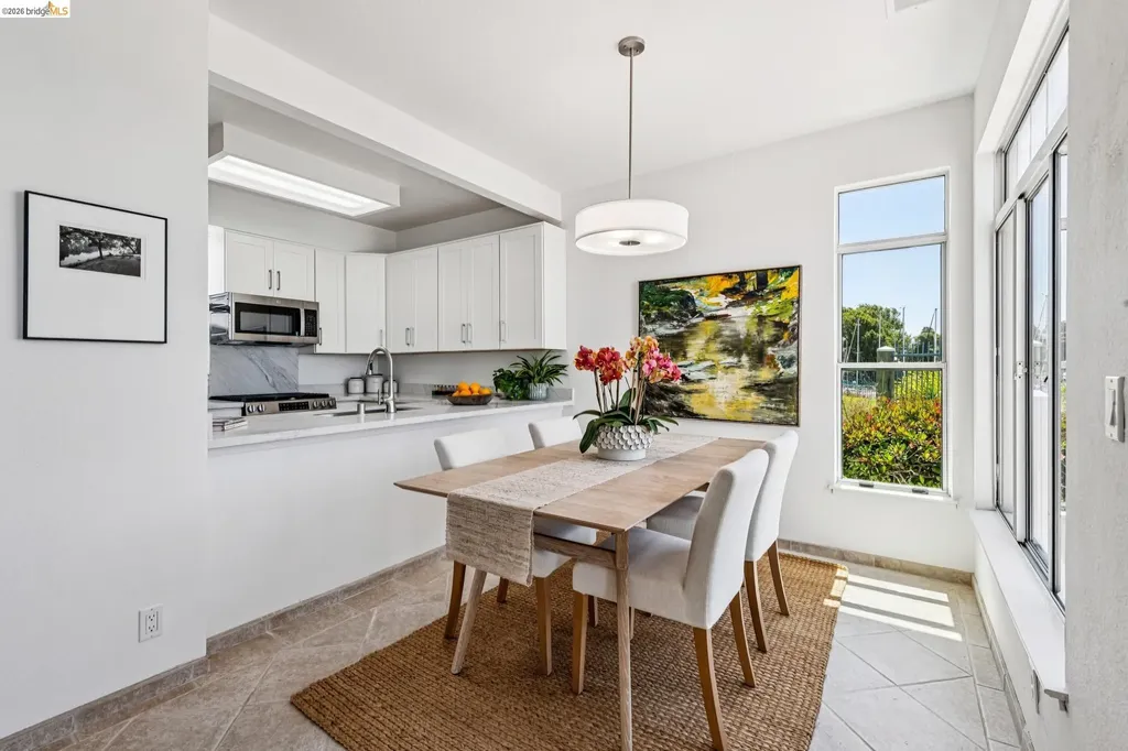 807 Commodore Drive Richmond CA 94804