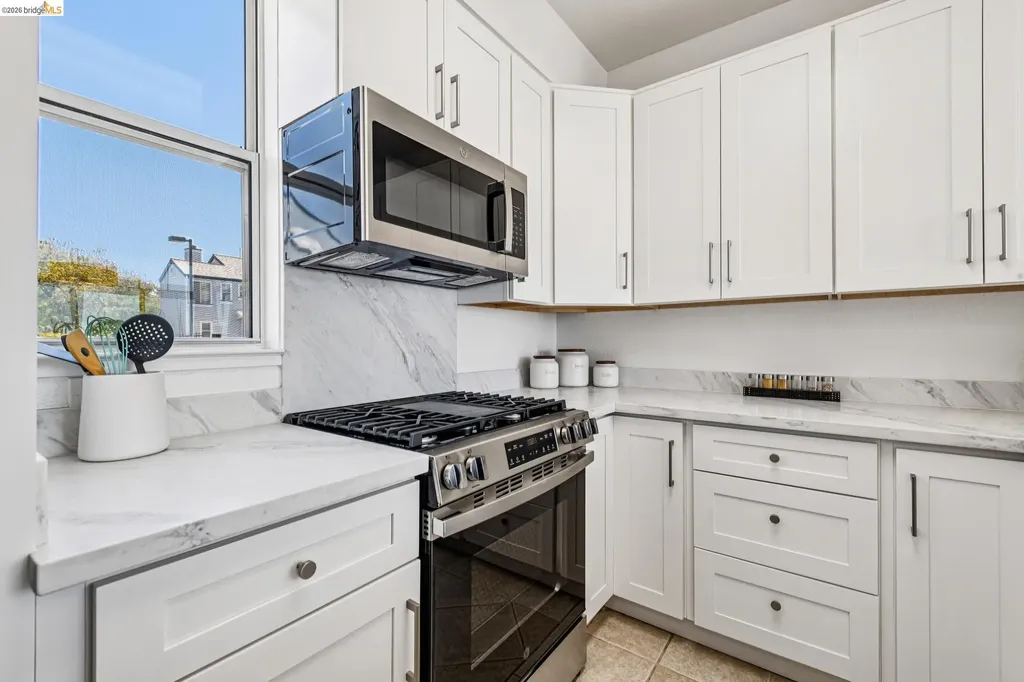 807 Commodore Drive Richmond CA 94804