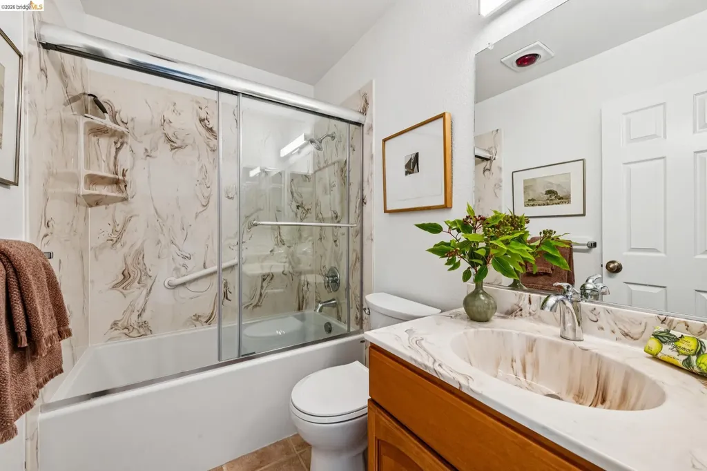 807 Commodore Drive Richmond CA 94804