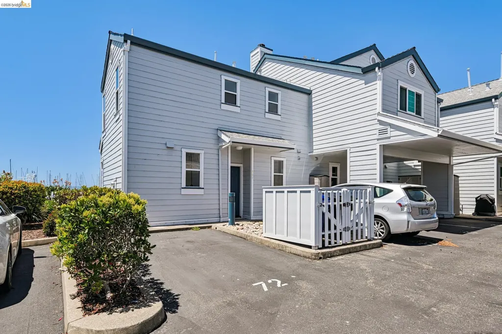 807 Commodore Drive Richmond CA 94804
