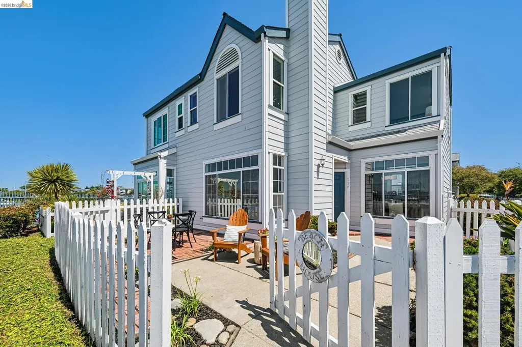 807 Commodore Drive Richmond CA 94804