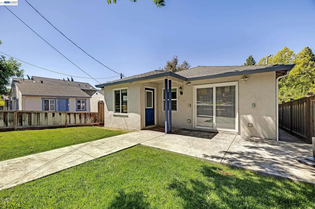 4067 Vineyard Avenue Pleasanton CA 94566