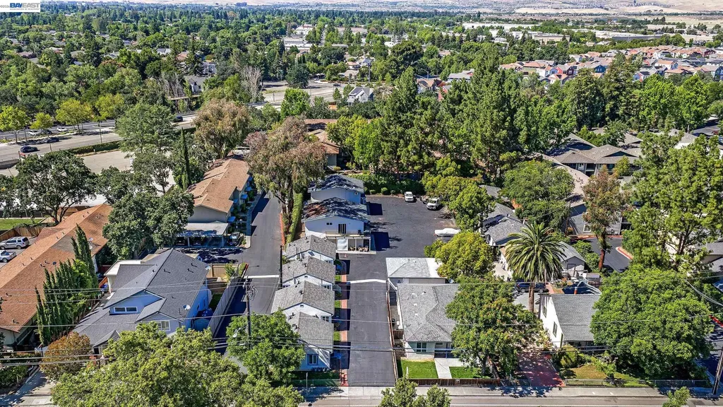 4067 Vineyard Avenue Pleasanton CA 94566