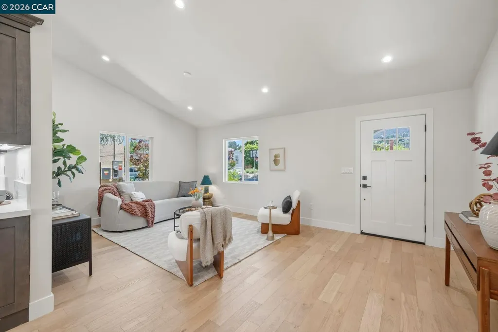 3017 Madeline Street Oakland CA 94602