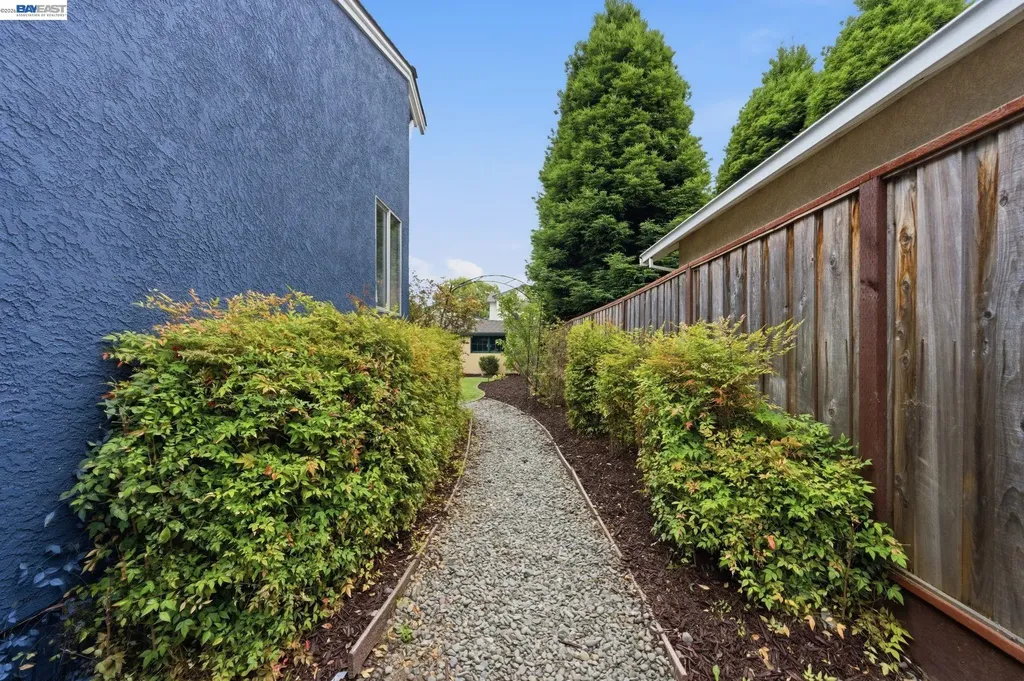 3445 Badding Road Castro Valley CA 94546