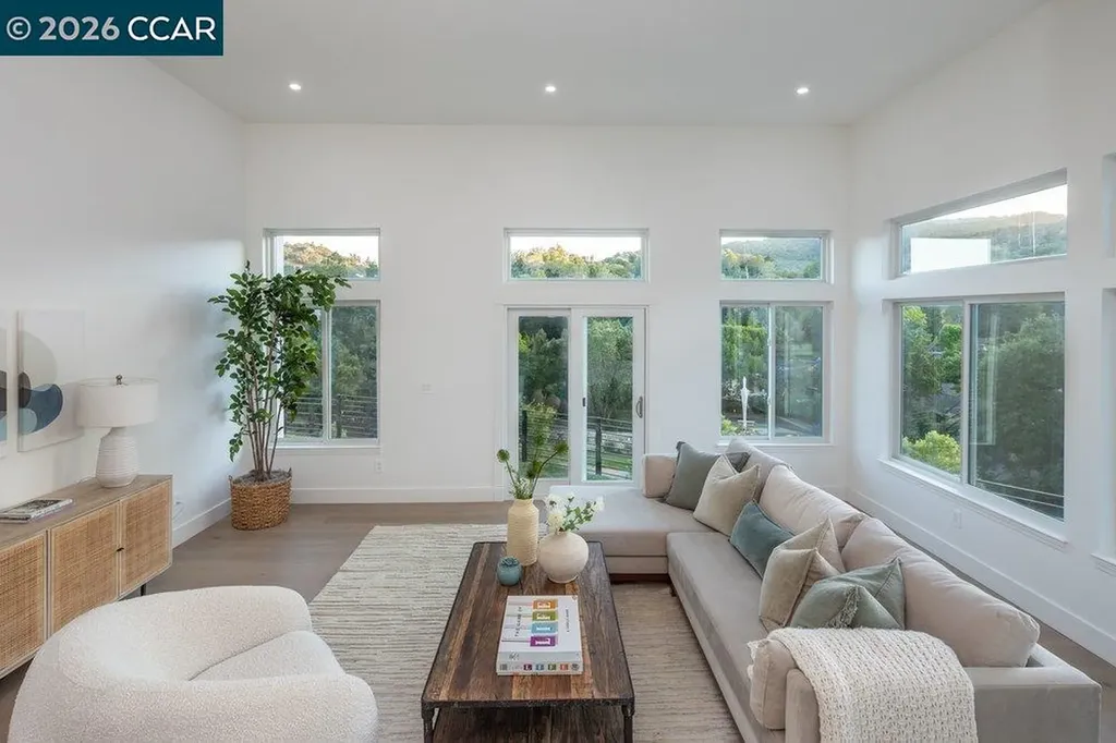 130 Arbor View Lane Lafayette CA 94549