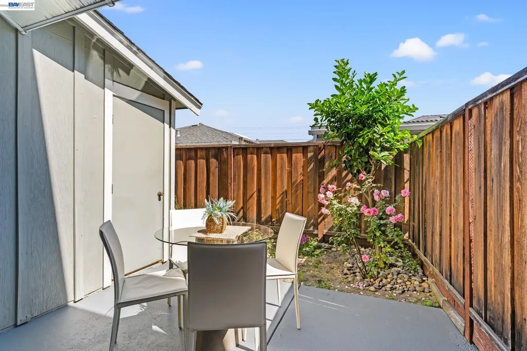 21065 Baker Road Castro Valley CA 94546
