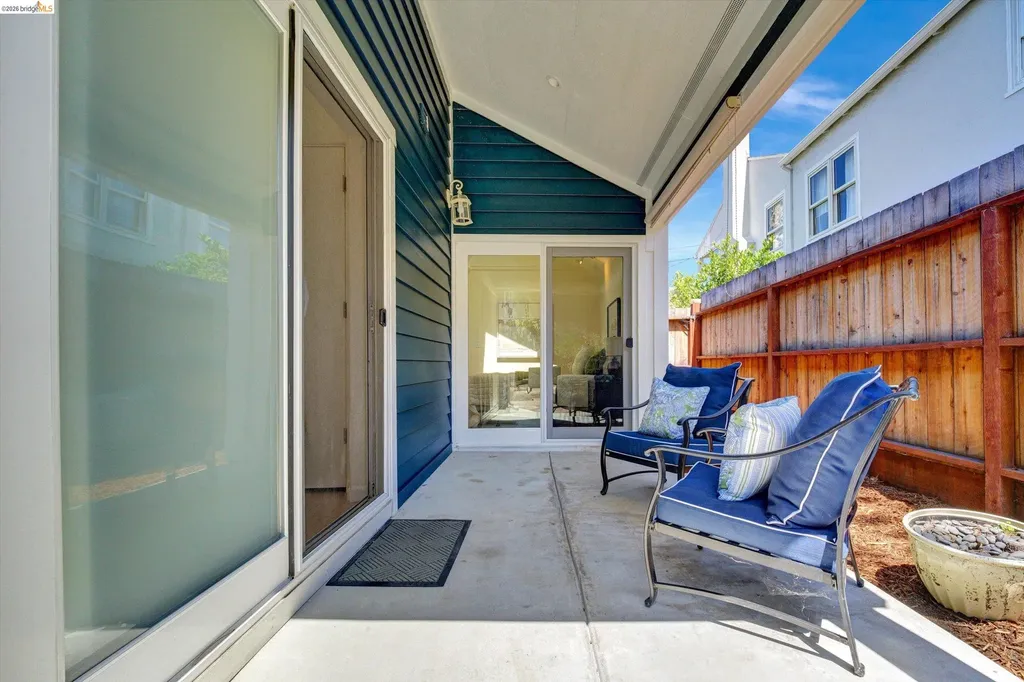 4080 Kuhnle Avenue Oakland CA 94605