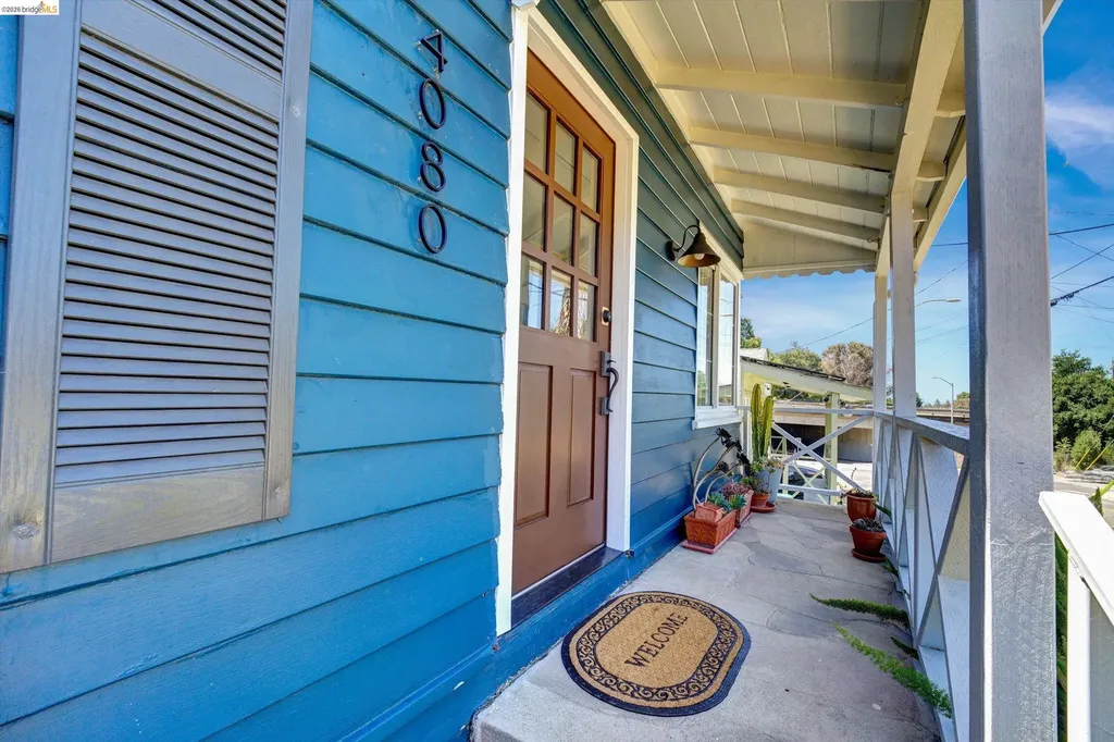 4080 Kuhnle Avenue Oakland CA 94605