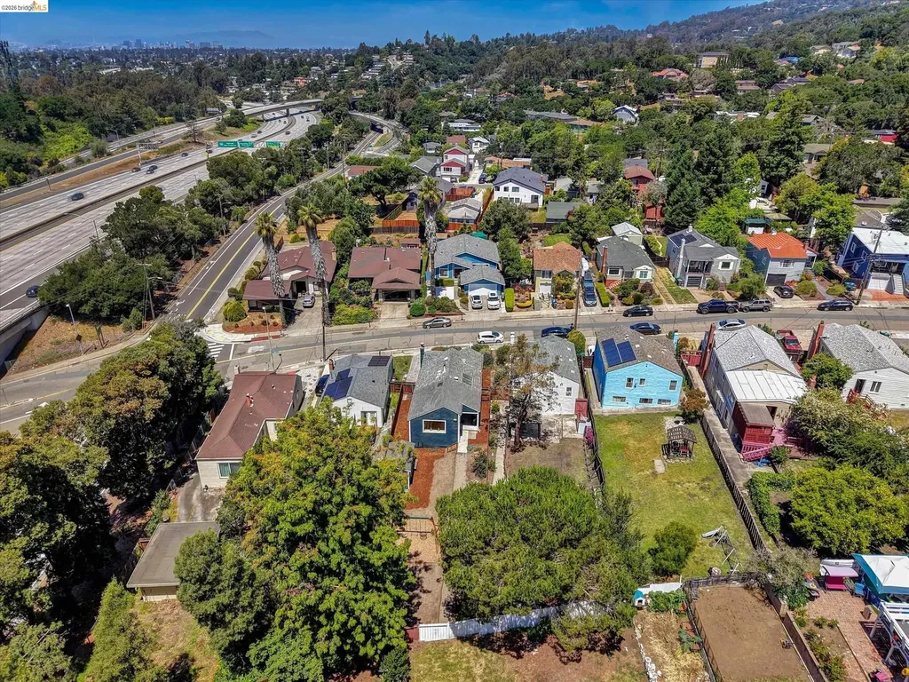 4080 Kuhnle Avenue Oakland CA 94605