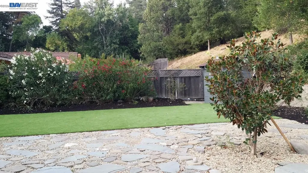 3 Southwaite Court Orinda CA 94523