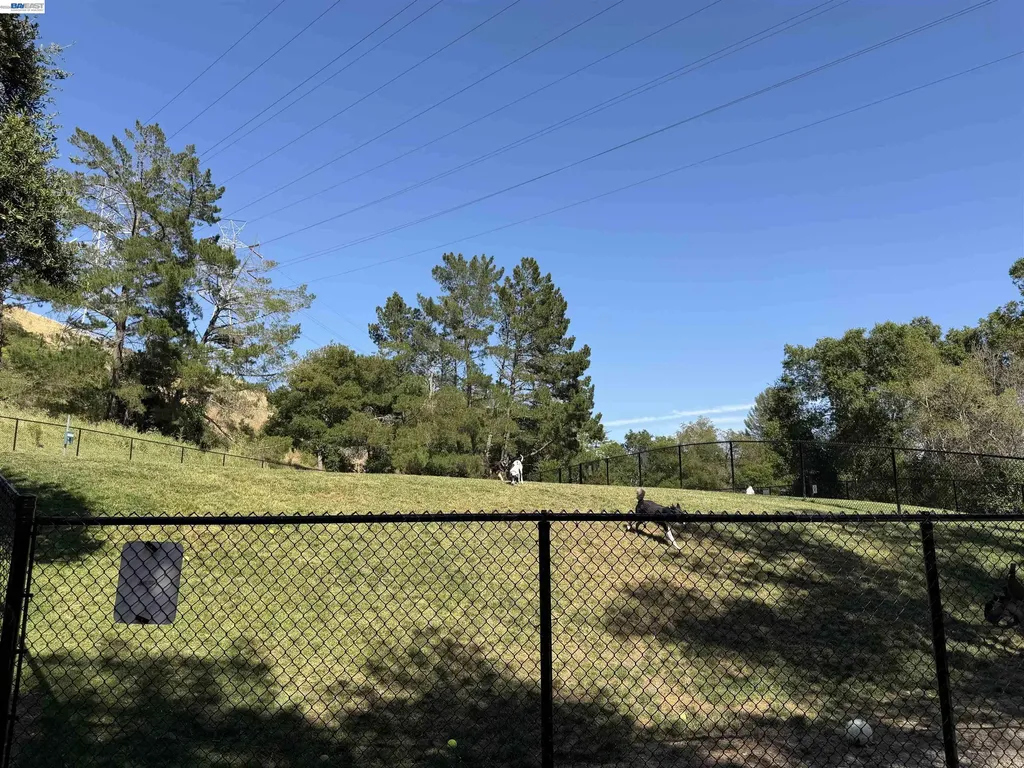 3 Southwaite Court Orinda CA 94523