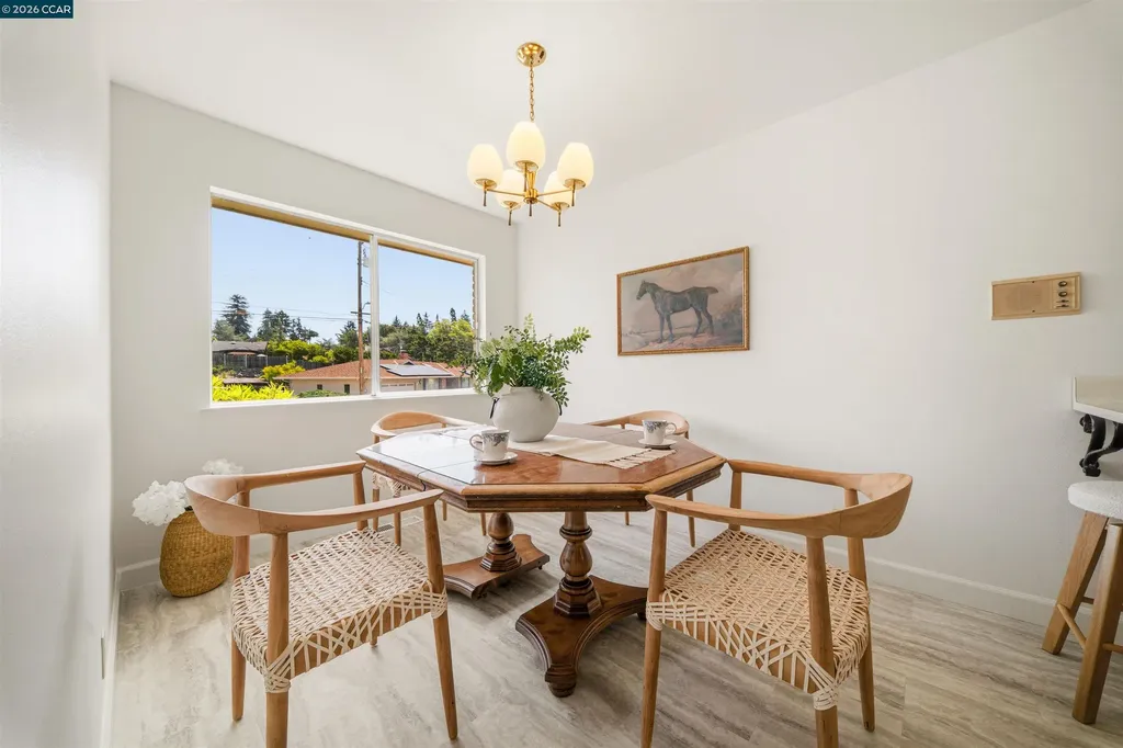 16985 Lamont Court Castro Valley CA 94546