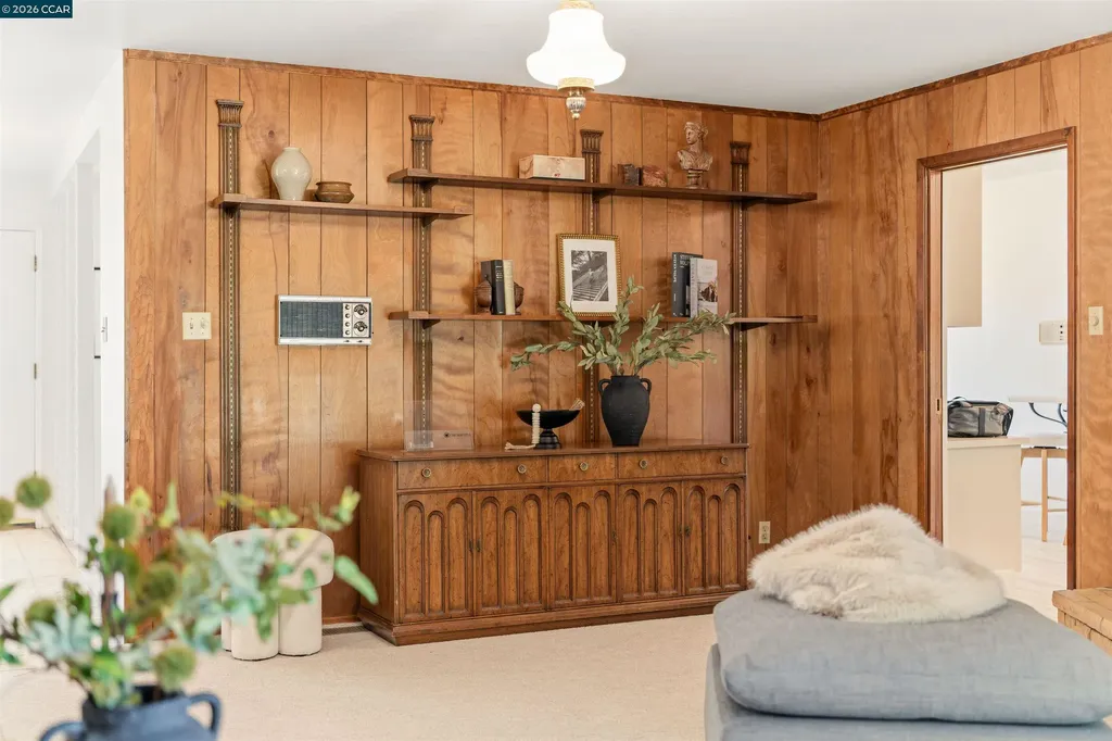 16985 Lamont Court Castro Valley CA 94546