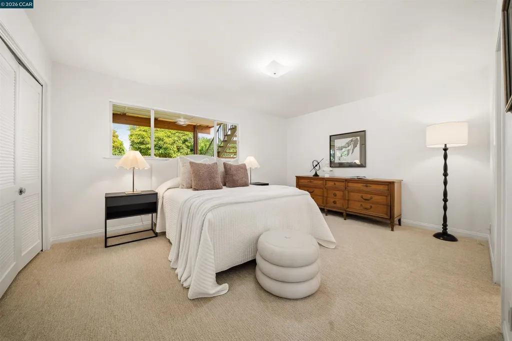 16985 Lamont Court Castro Valley CA 94546