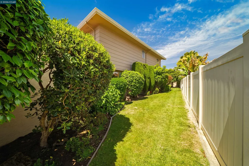16985 Lamont Court Castro Valley CA 94546