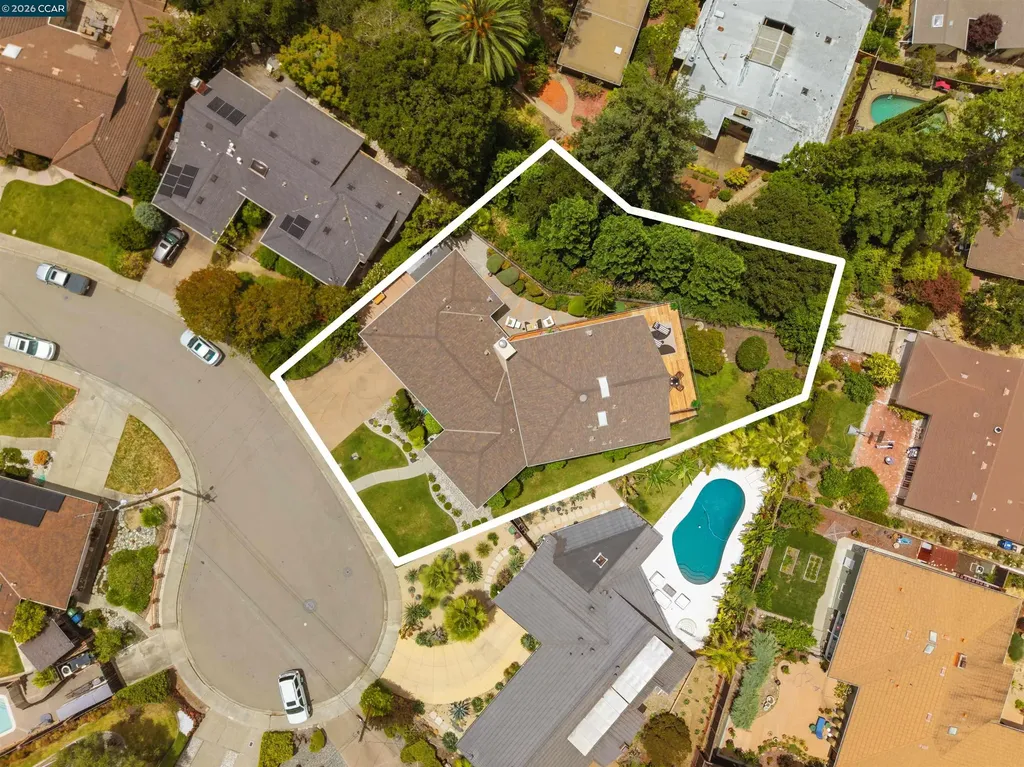 16985 Lamont Court Castro Valley CA 94546