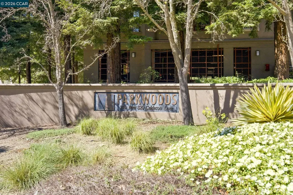 260 Caldecott Lane Oakland CA 94618