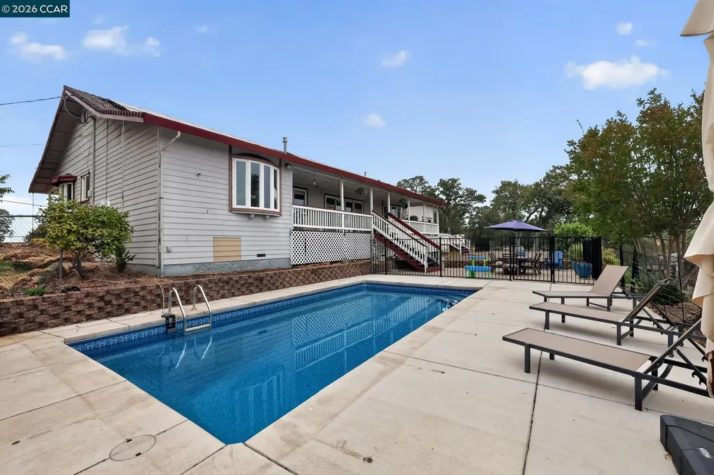 6561 Crystal Boulevard El Dorado CA 95623