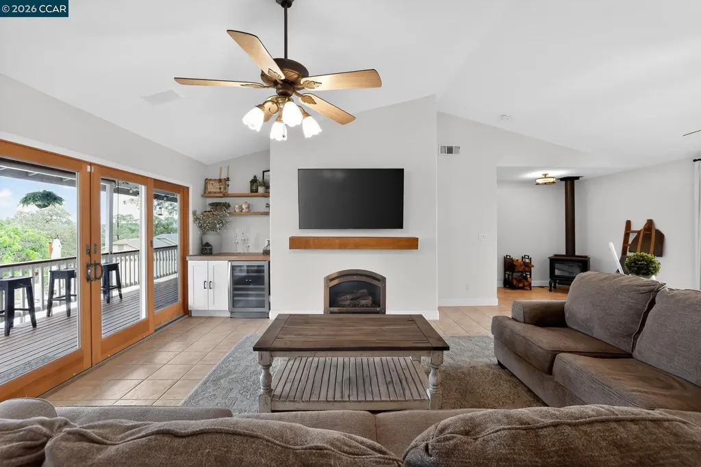 6561 Crystal Boulevard El Dorado CA 95623