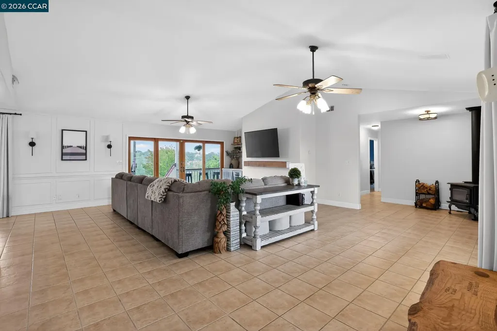 6561 Crystal Boulevard El Dorado CA 95623