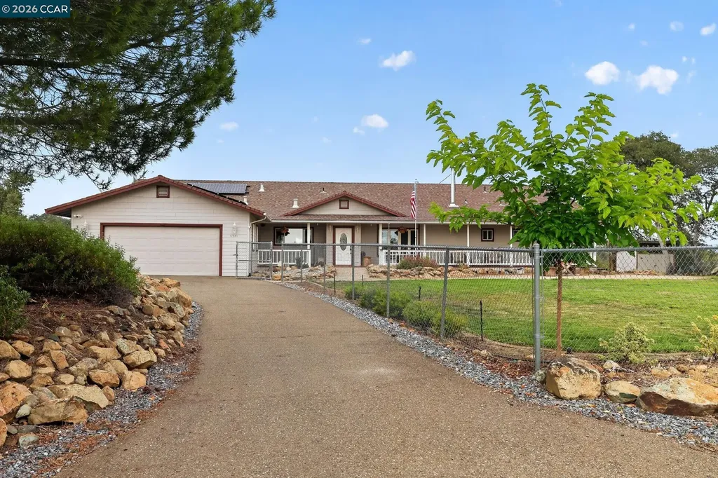 6561 Crystal Boulevard El Dorado CA 95623
