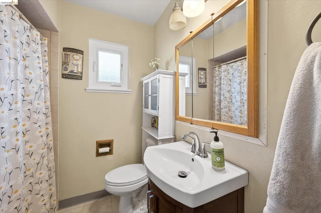 218 Madill Street Antioch CA 94509
