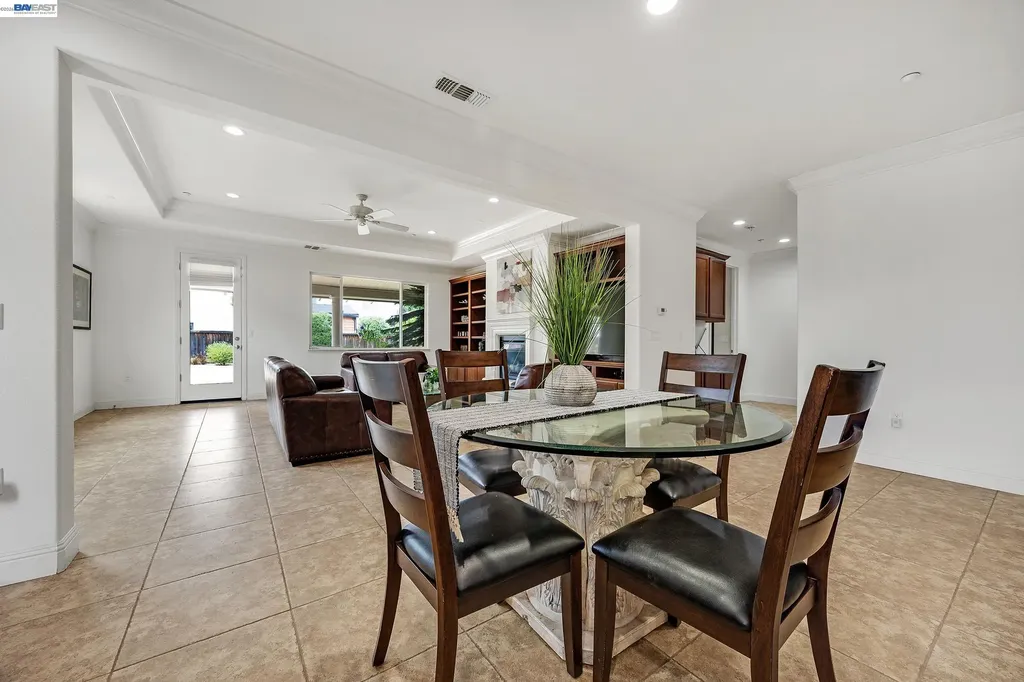 389 Havasu Court Brentwood CA 94513