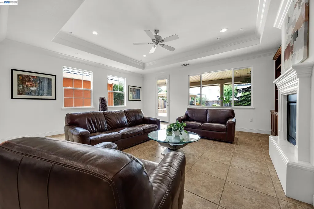 389 Havasu Court Brentwood CA 94513