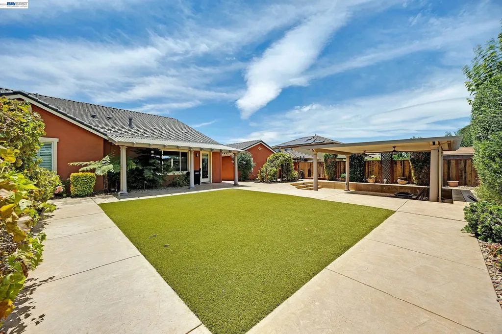 389 Havasu Court Brentwood CA 94513