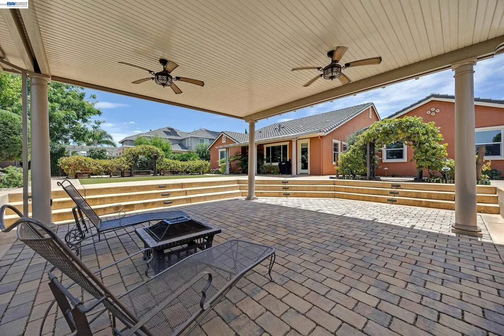 389 Havasu Court Brentwood CA 94513