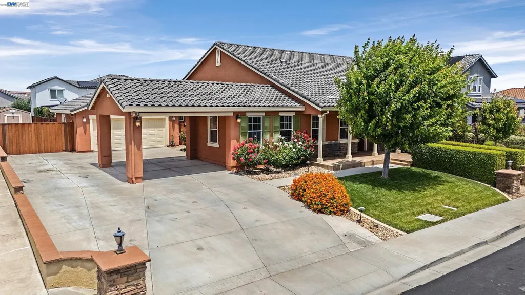 389 Havasu Court Brentwood CA 94513