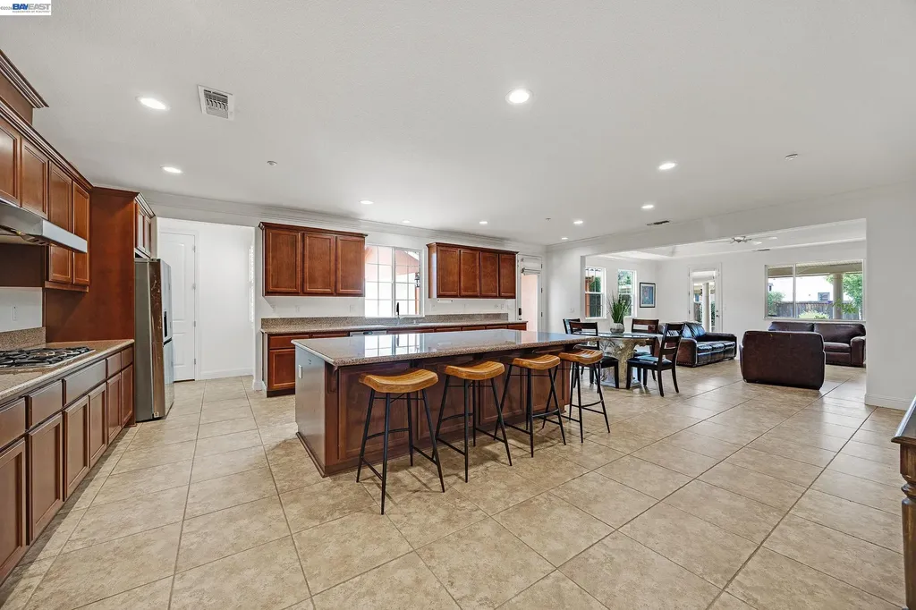 389 Havasu Court Brentwood CA 94513