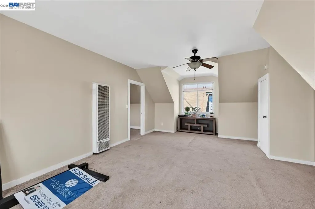 950 Loomis Court Oakland CA 94606