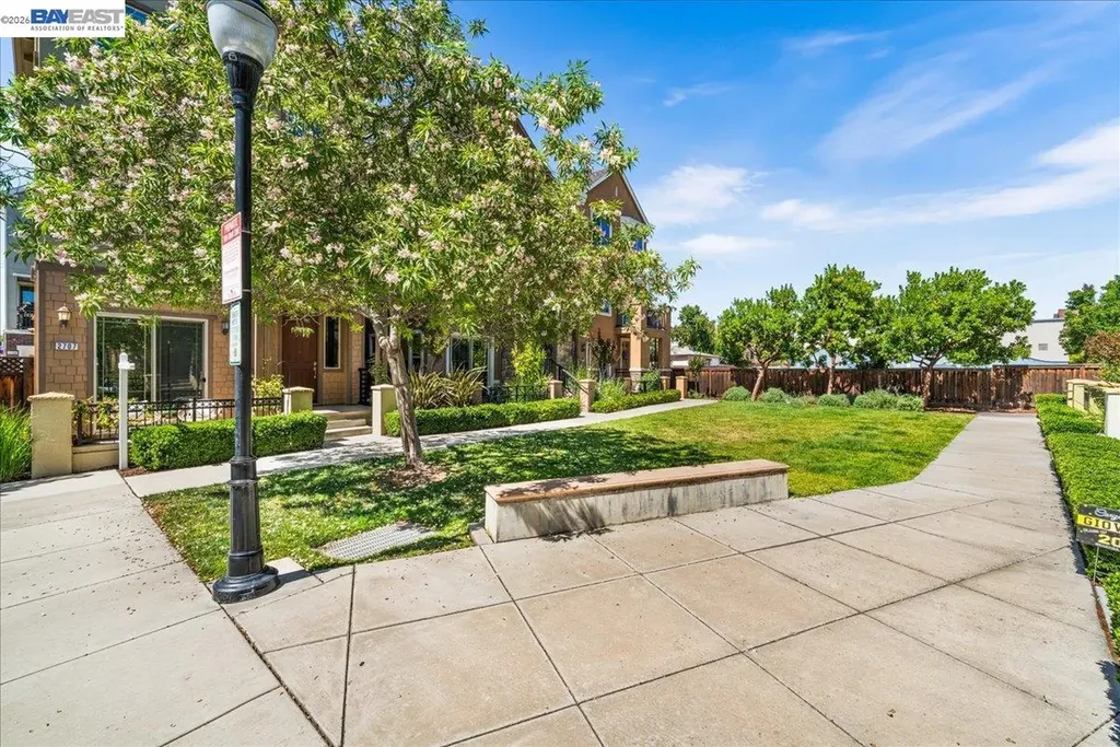 2707 Hollingbury Common Livermore CA 94550