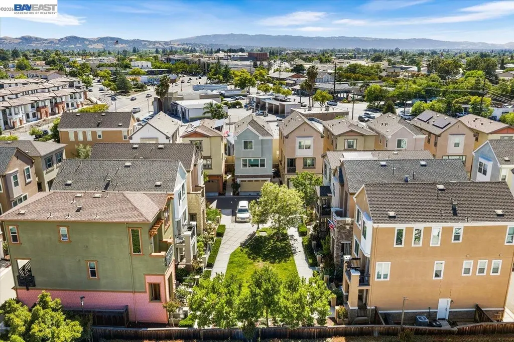 2707 Hollingbury Common Livermore CA 94550