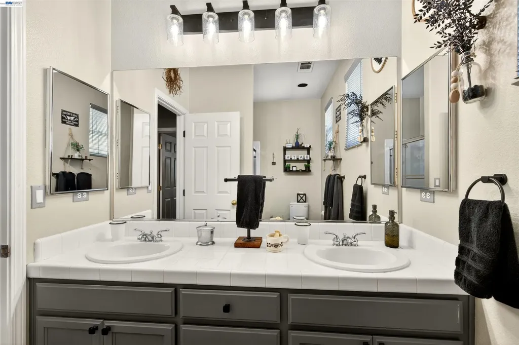 5762 Woodrose Way Livermore CA 94551