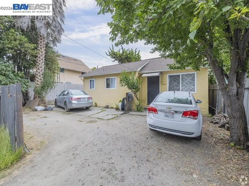 1832 Fruitvale Avenue Oakland CA 94601