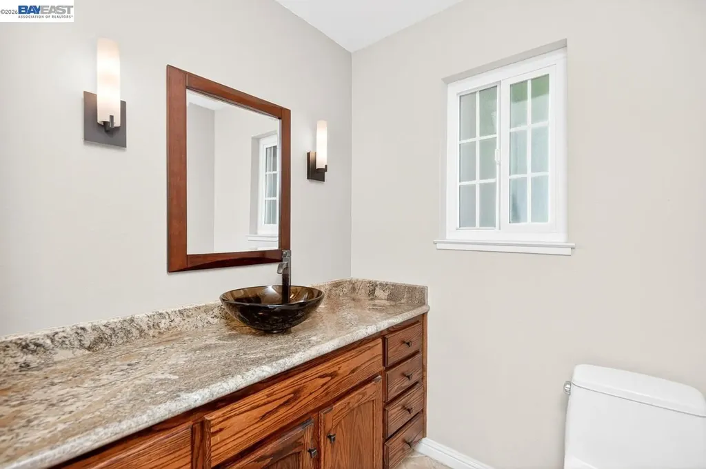 3861 Vine Street Pleasanton CA 94566