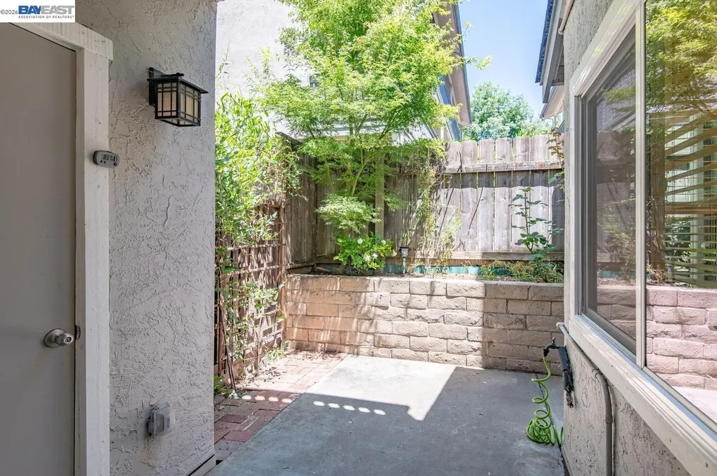 3861 Vine Street Pleasanton CA 94566