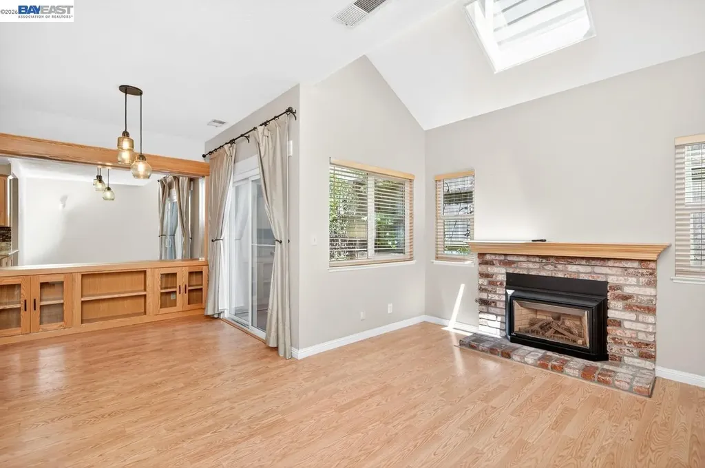 3861 Vine Street Pleasanton CA 94566