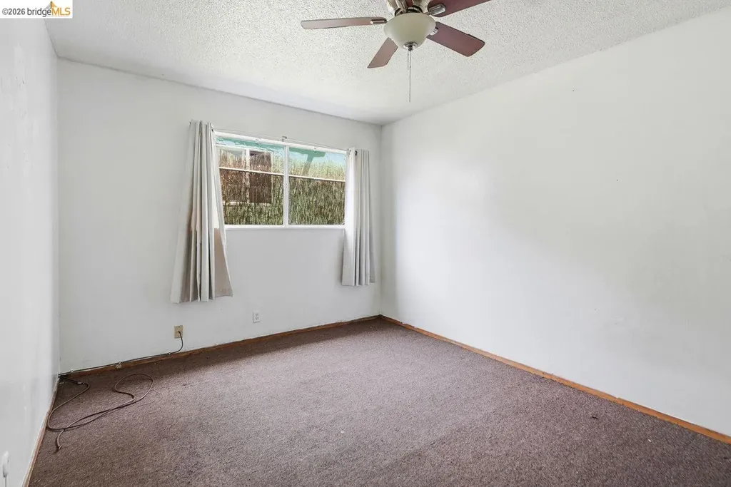 933 41st Street Oakland CA 94608