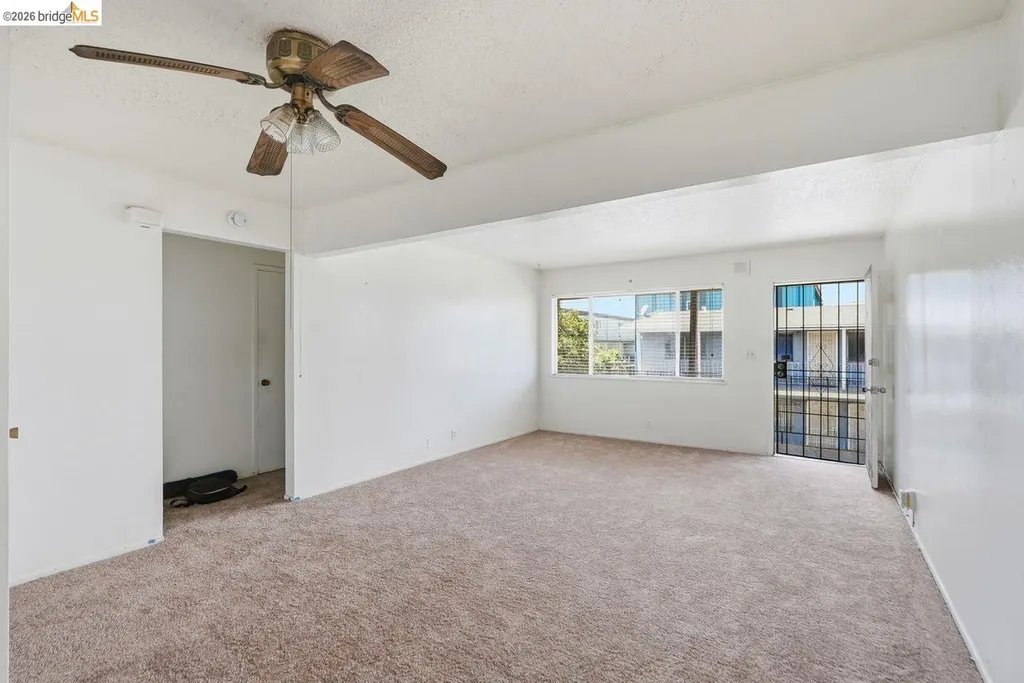 933 41st Street Oakland CA 94608