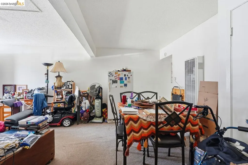 933 41st Street Oakland CA 94608