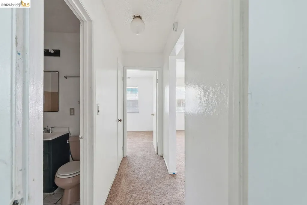 933 41st Street Oakland CA 94608