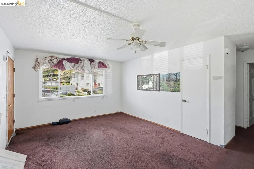 933 41st Street Oakland CA 94608